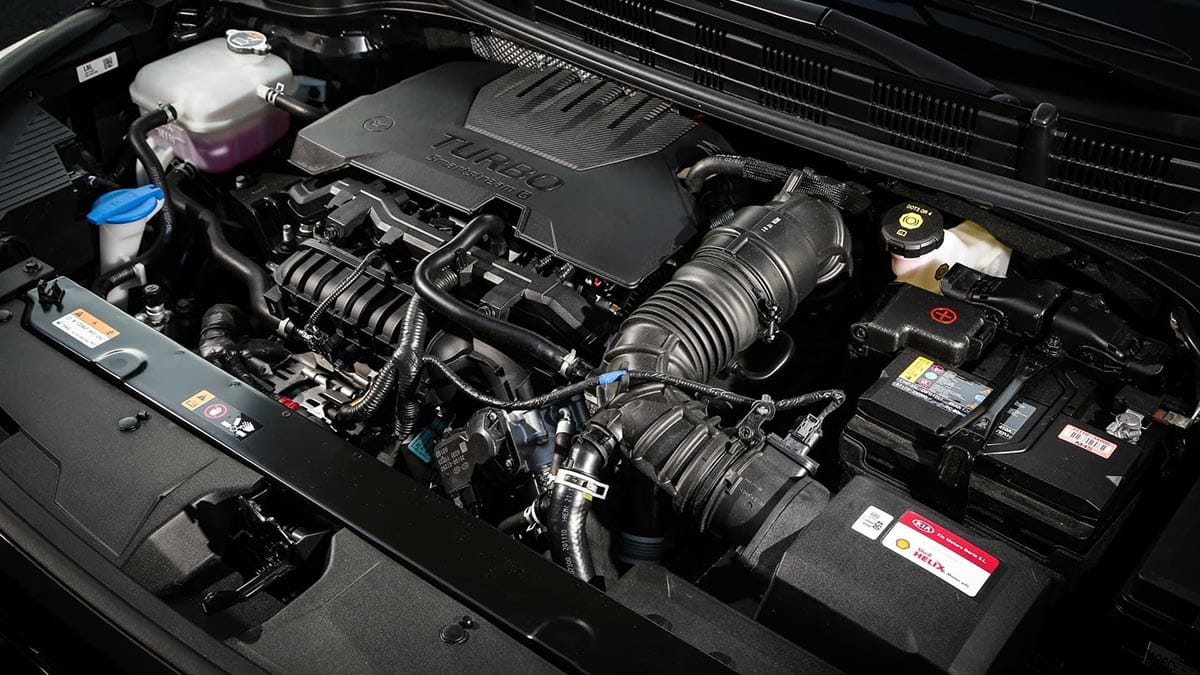 1.0 T-GDi 48V engine of the 2025 Kia Stonic MHEV with integrated mild-hybrid system